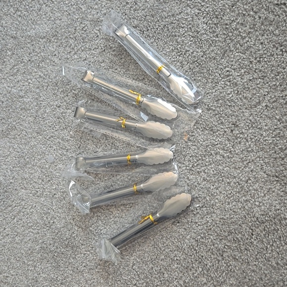 Other - 5" Metal Serving Tongs 6pk